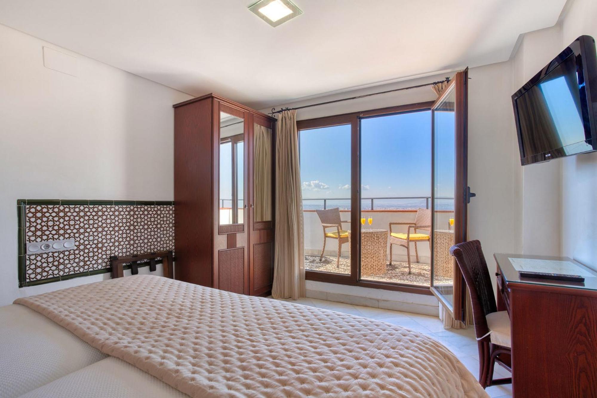 Hotel Mirador Arabeluj Granada Bagian luar foto