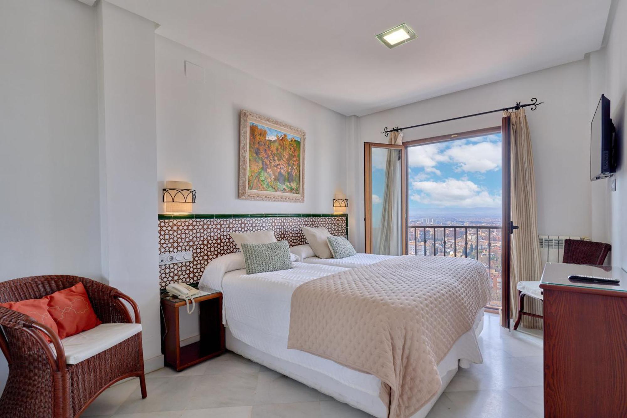 Hotel Mirador Arabeluj Granada Bagian luar foto