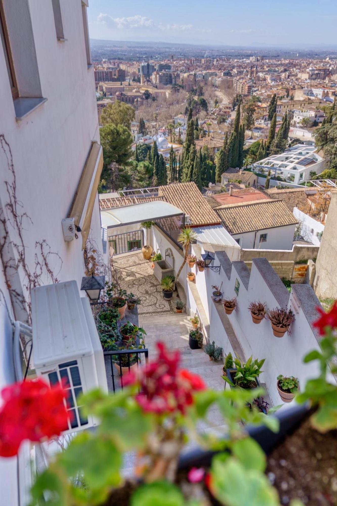 Hotel Mirador Arabeluj Granada Bagian luar foto