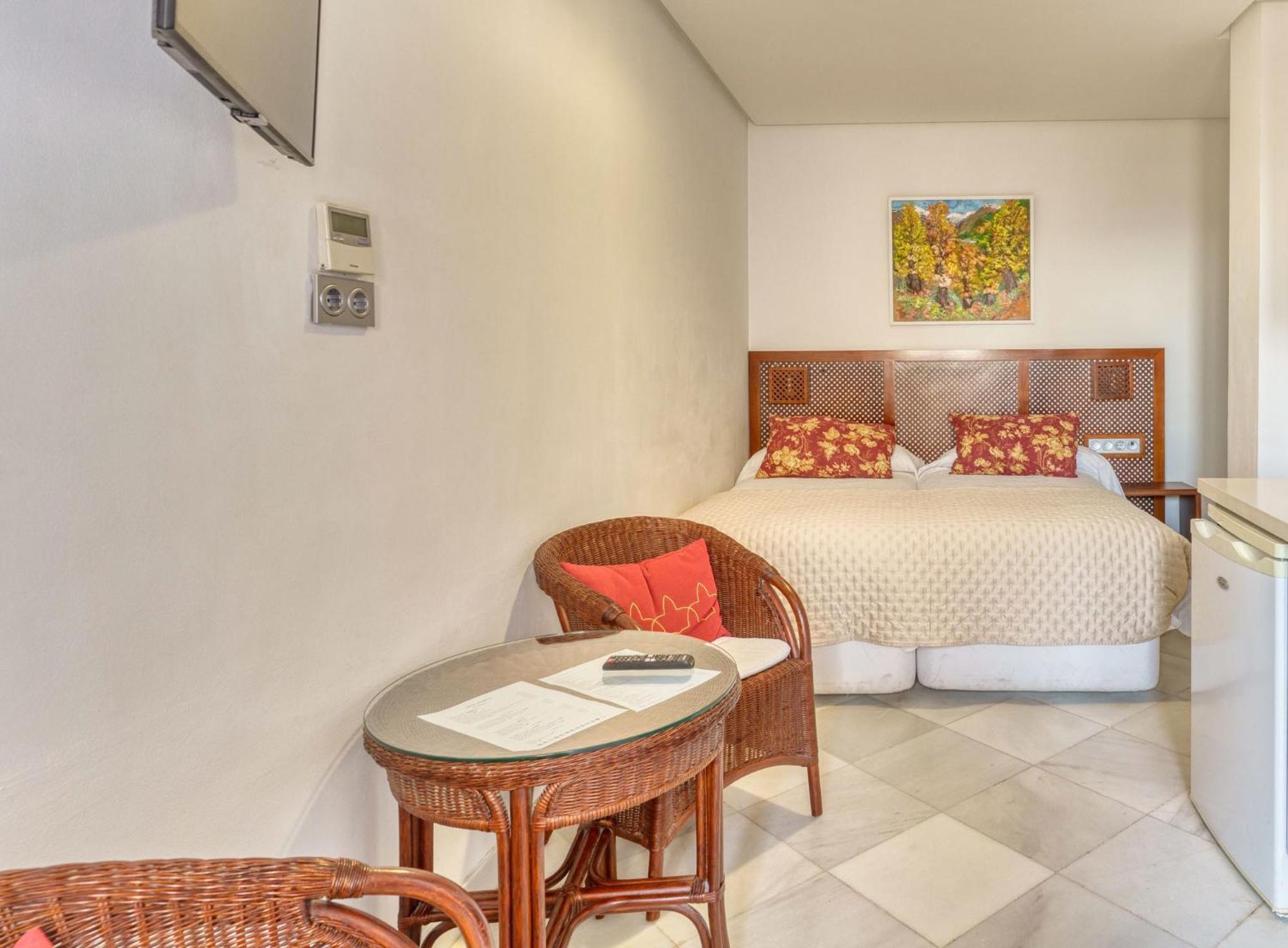 Hotel Mirador Arabeluj Granada Bagian luar foto