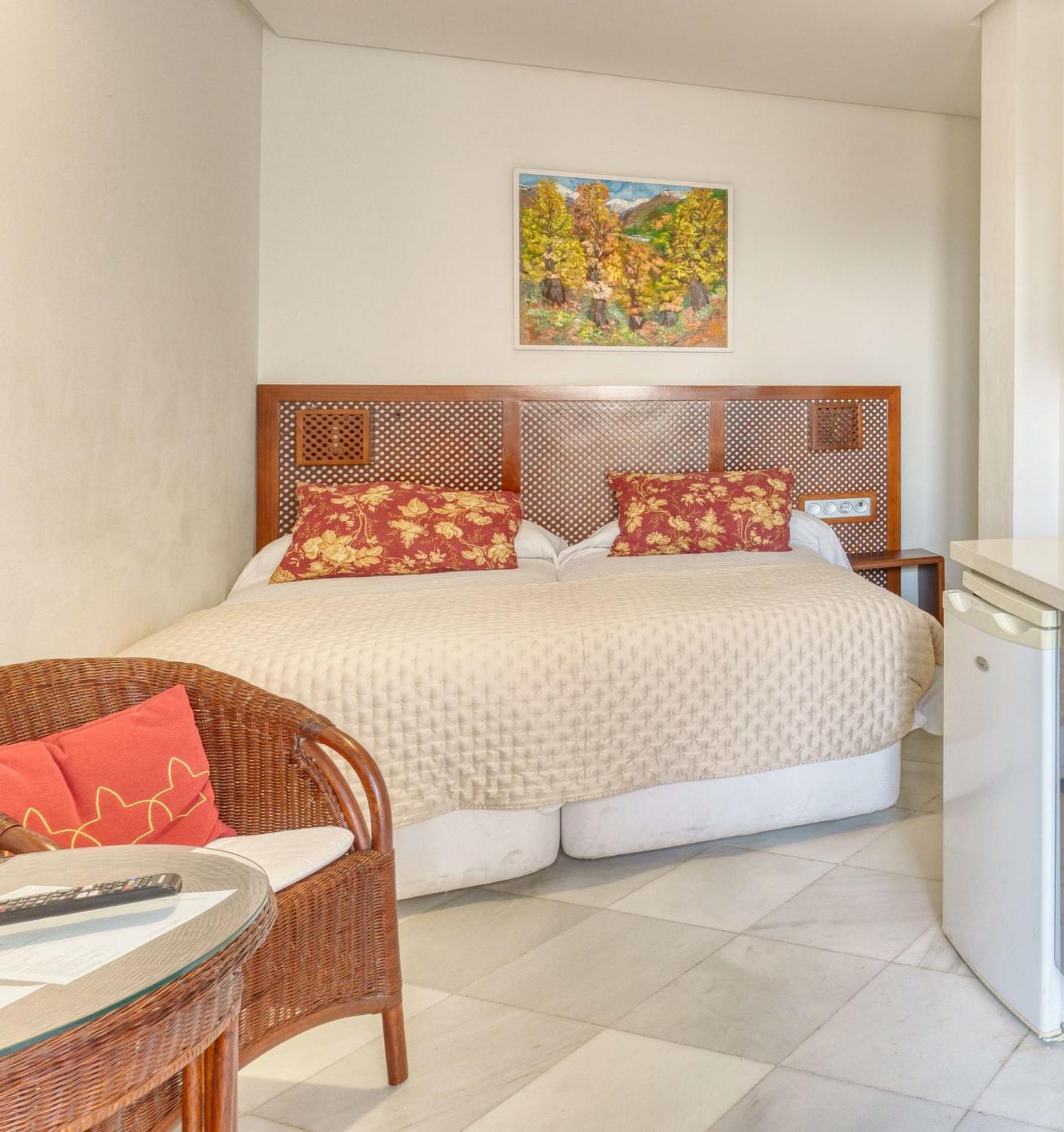 Hotel Mirador Arabeluj Granada Bagian luar foto