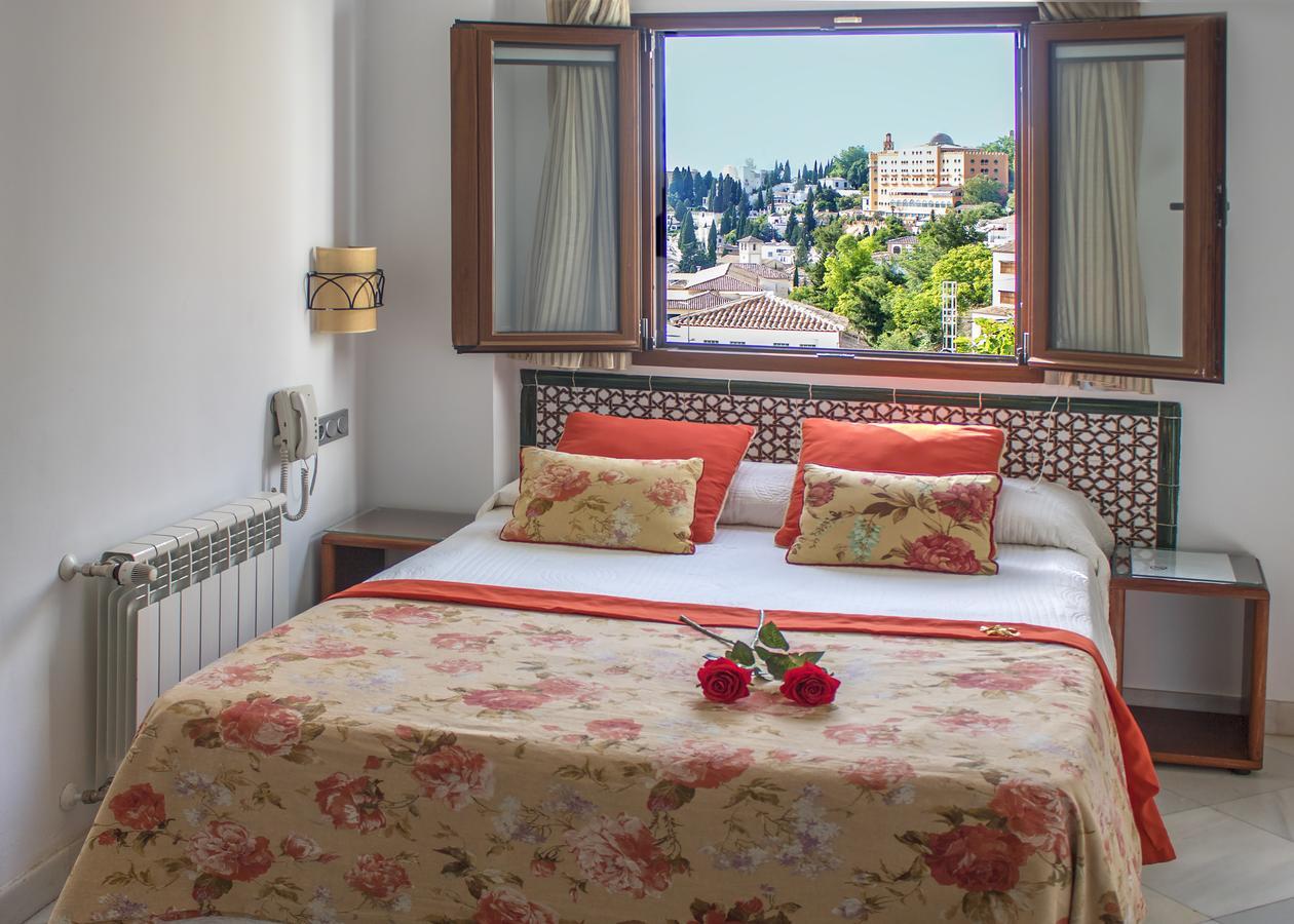 Hotel Mirador Arabeluj Granada Bagian luar foto